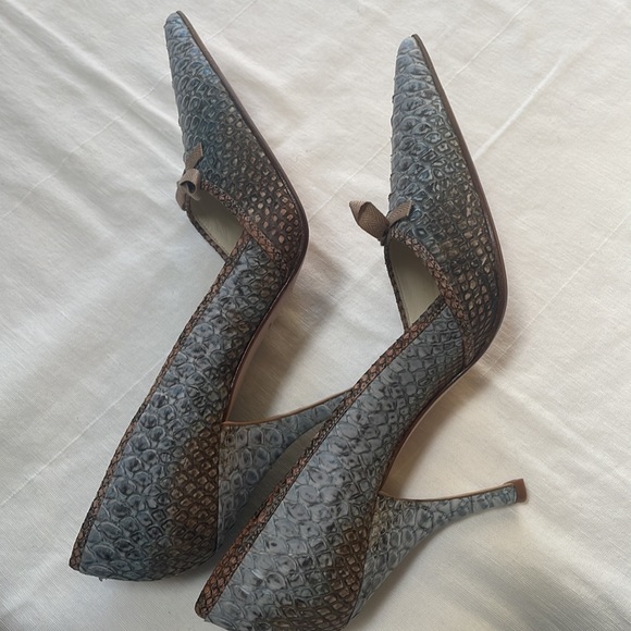 Prada Heels - Picture 7 of 8